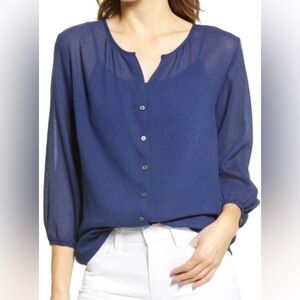 Tommy Bahama Women’s Small 3/4 Sleeve Lightweight V Neck Button Up Shirt